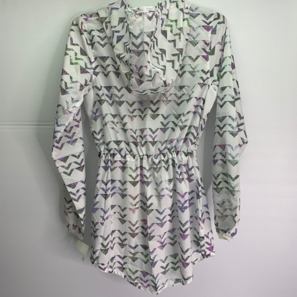 Champion Hooded Jacket Size XS Lightweight Travel Athleisure NWOT Geometric - Picture 8 of 8